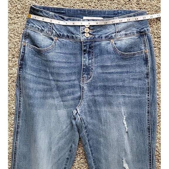 KanCan Womens Dunkirk High Waisted Flare Jeans Size 11/29 Medium Wash KC5203M - Picture 5 of 15